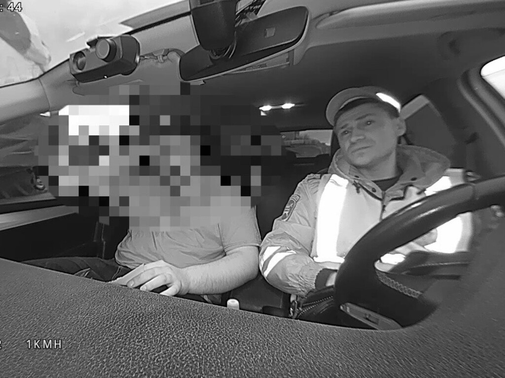    Пьяный и без прав сел за руль: В Бугуруслане 19-летний парень арестован на 10 суток