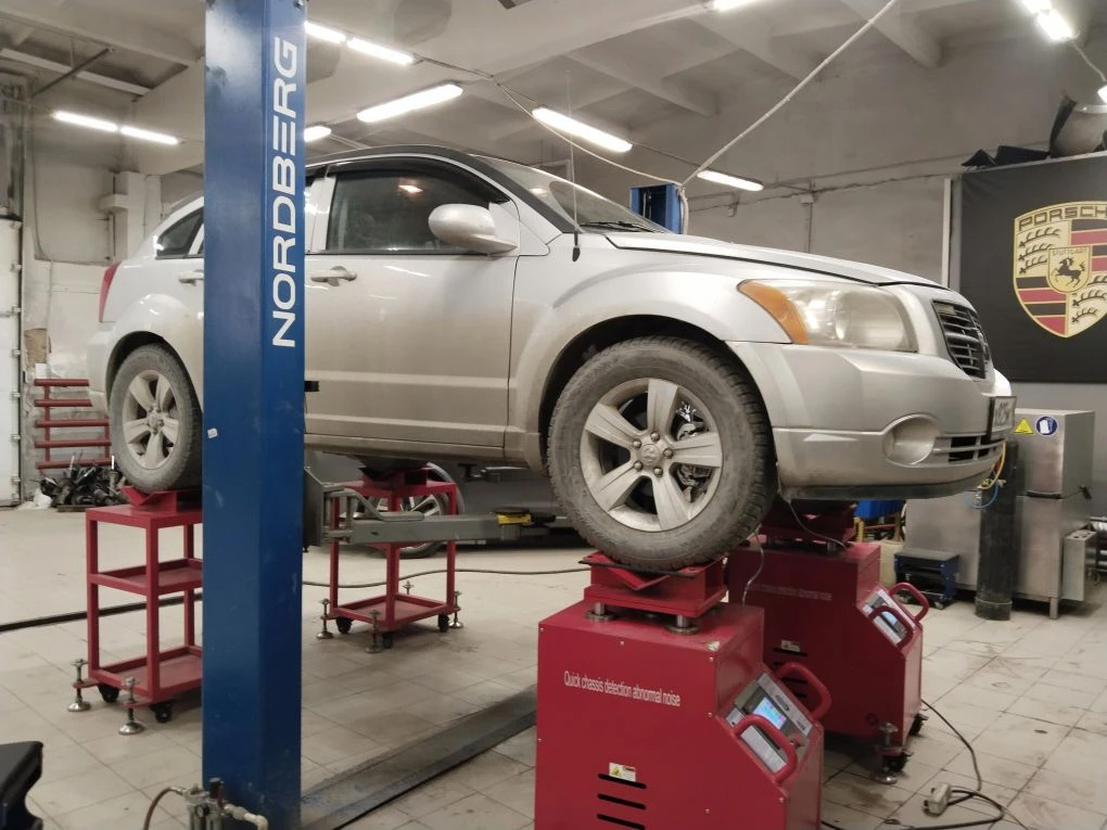Полная диагностика ходовой части Dodge Caliber