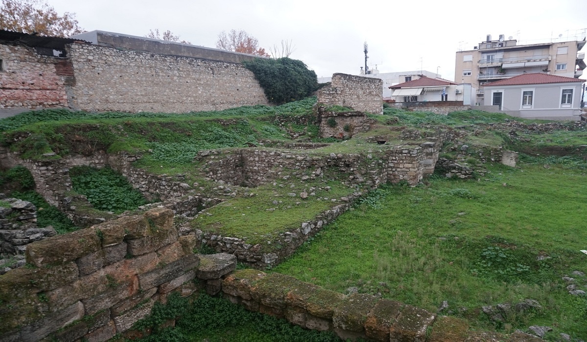 Руины кадмейского замка (дворца)