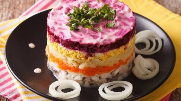    Как накрыть шикарный стол за копейки и не ударить в грязь лицом