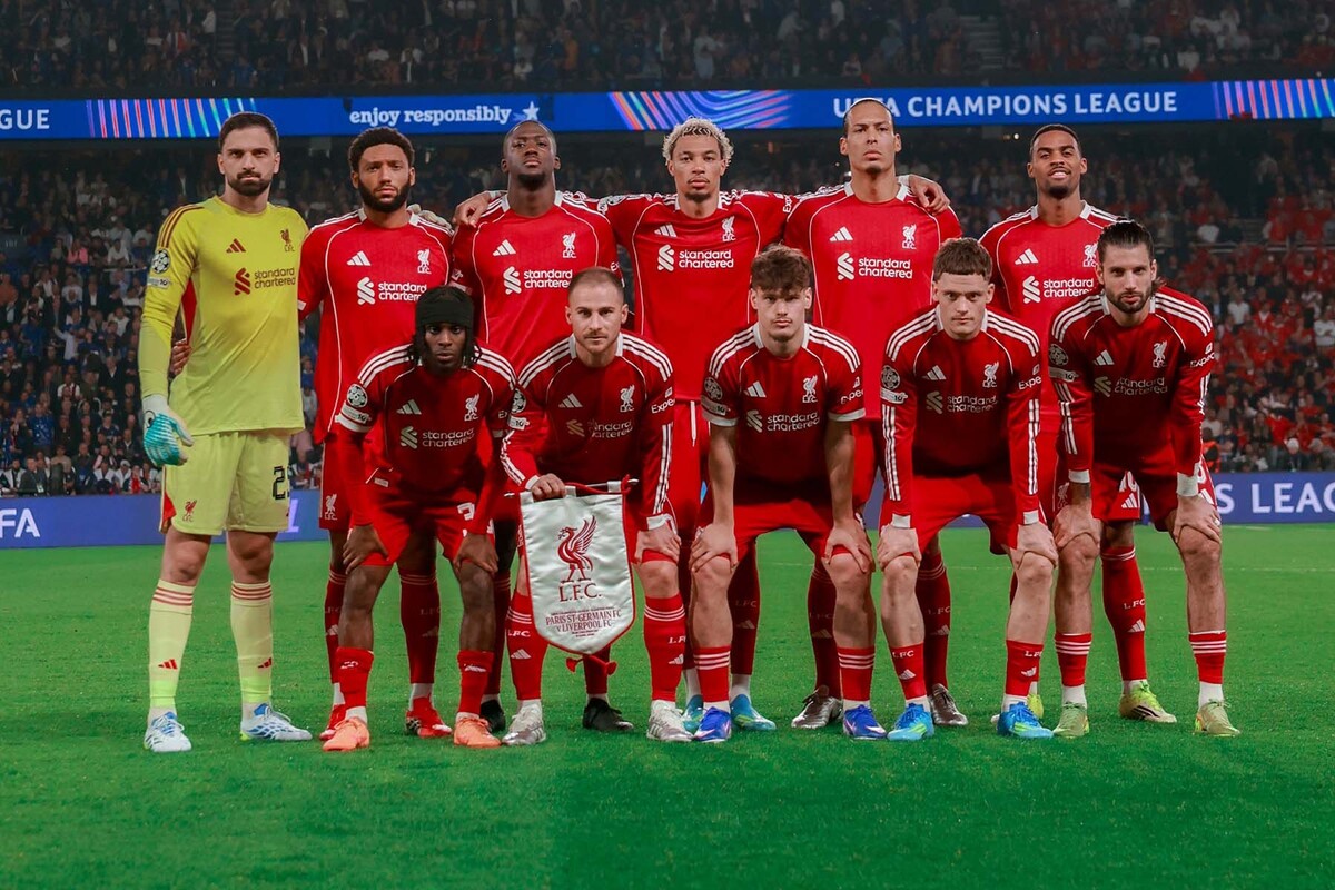  Футболисты «Ливерпуля» перед игрой с ПСЖ. © Liverpool FC, Х