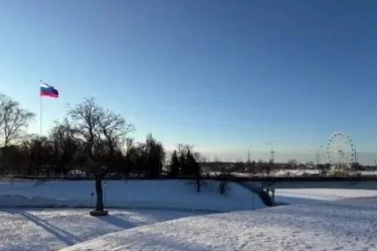    50-метровый флагшток появится на берегу реки Великой в Пскове