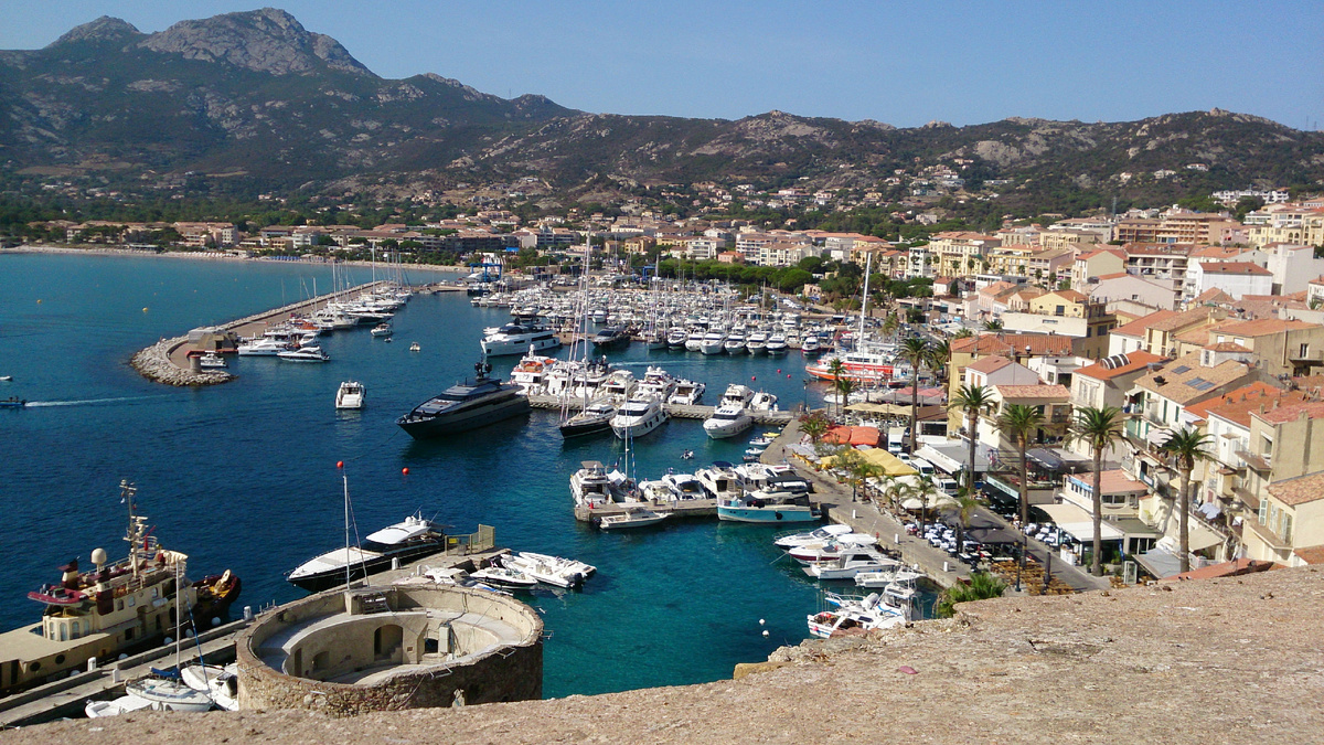 Корсика. Порт Кальви - Блогер в 60+ | Евгения Бровкина