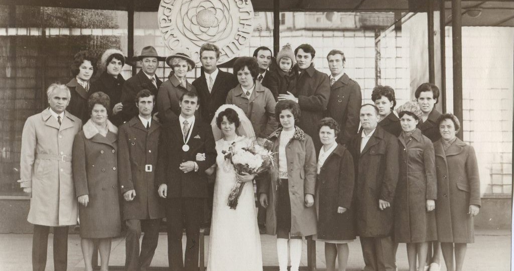 Свадебные истории с инвентарным номером: о чем расскажут личные вещи иркутян 1970–1980-х годов