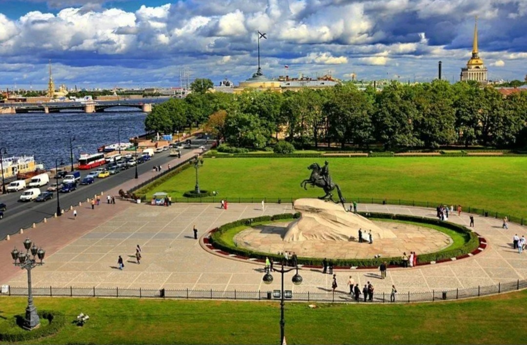 Сенатская площадь Санкт-Петербург