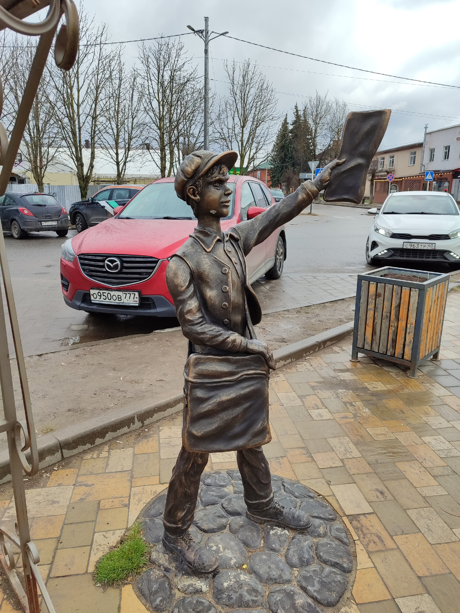 Улица Володарского, 40