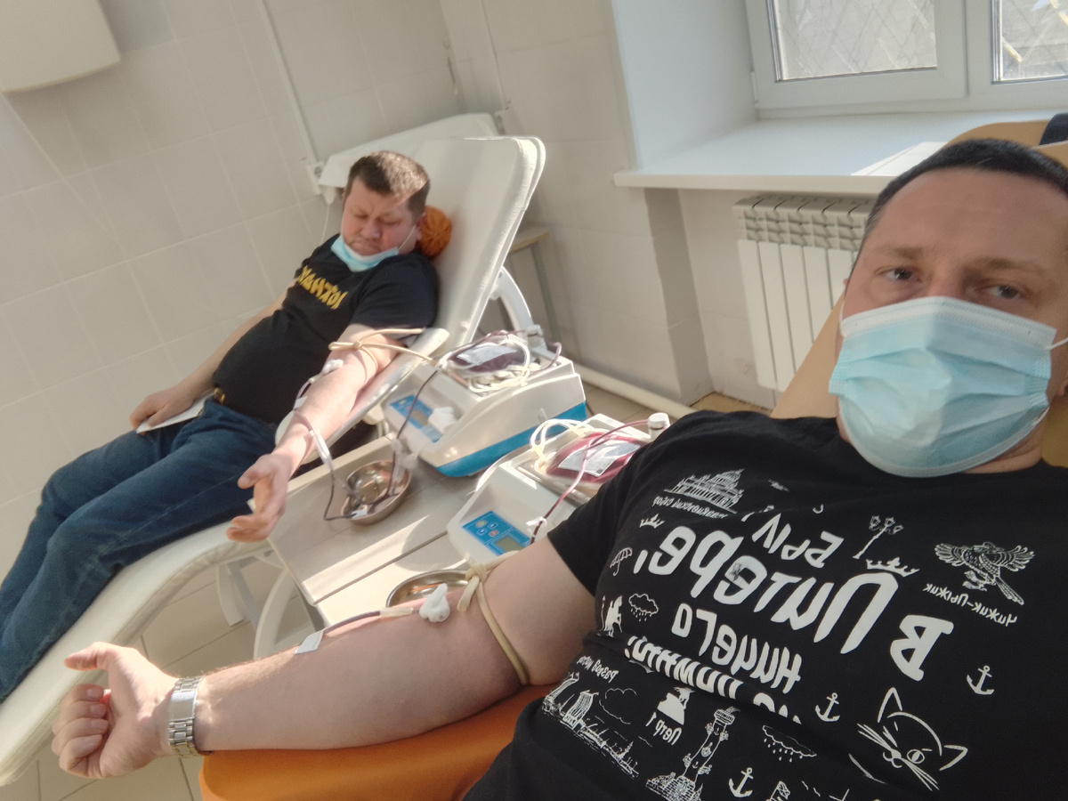 Фото во время сдачи крови