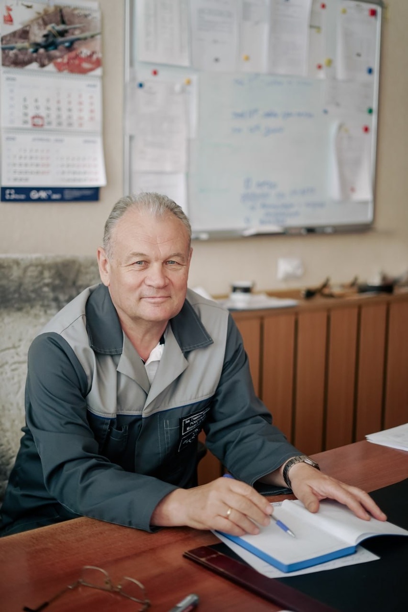 Михаил Рощупкин, заместитель главного инженера филиала АО «Ил» – ВАСО. В те годы – фрезеровщик в цехе механической сборки