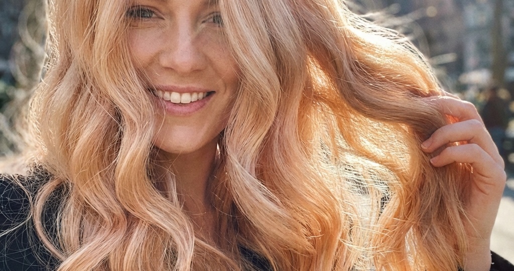 Почему блонд старит и как этого избежать: 7 причин