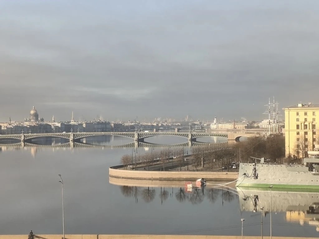 Вид из окна гостиницы.