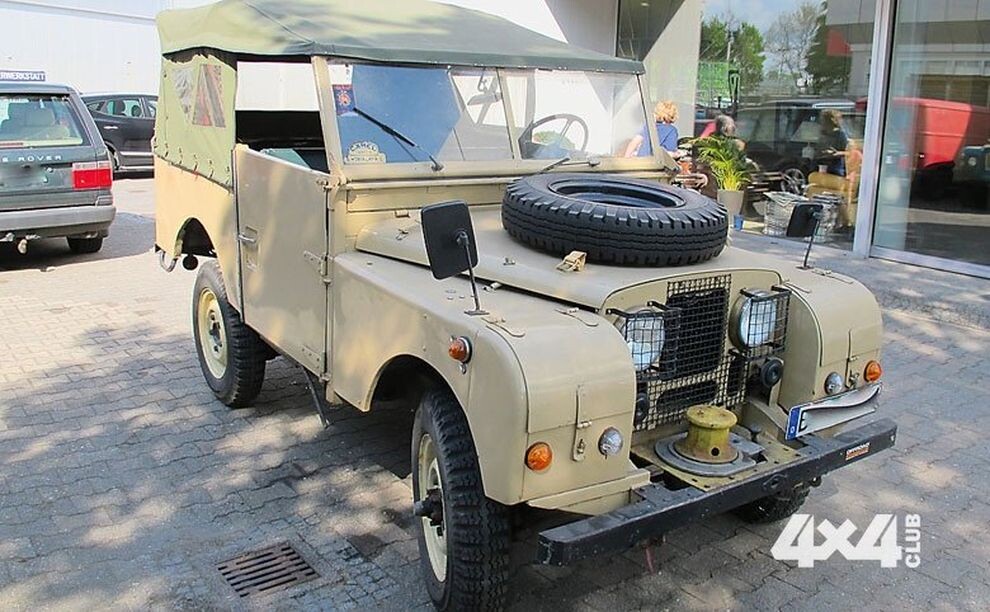    В Германии и Испании преуспели в собственном прочтении конструкции и дизайна Land Rover. Некоторые модели, вроде Tempo, ныне коллекционная редкость.