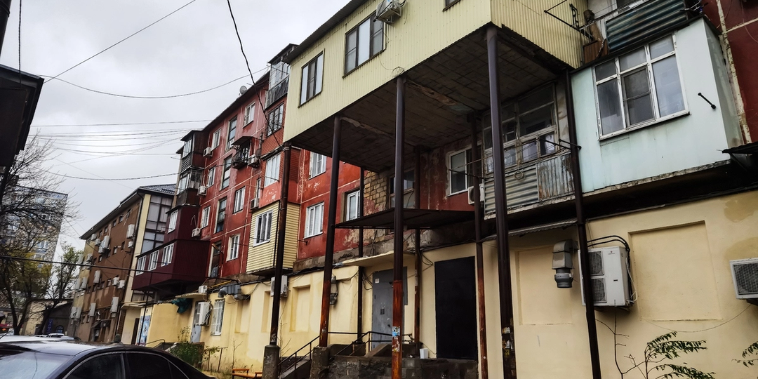 Штраф за балкон или лоджию: Полное руководство по технической безопасности и правовому регулированию