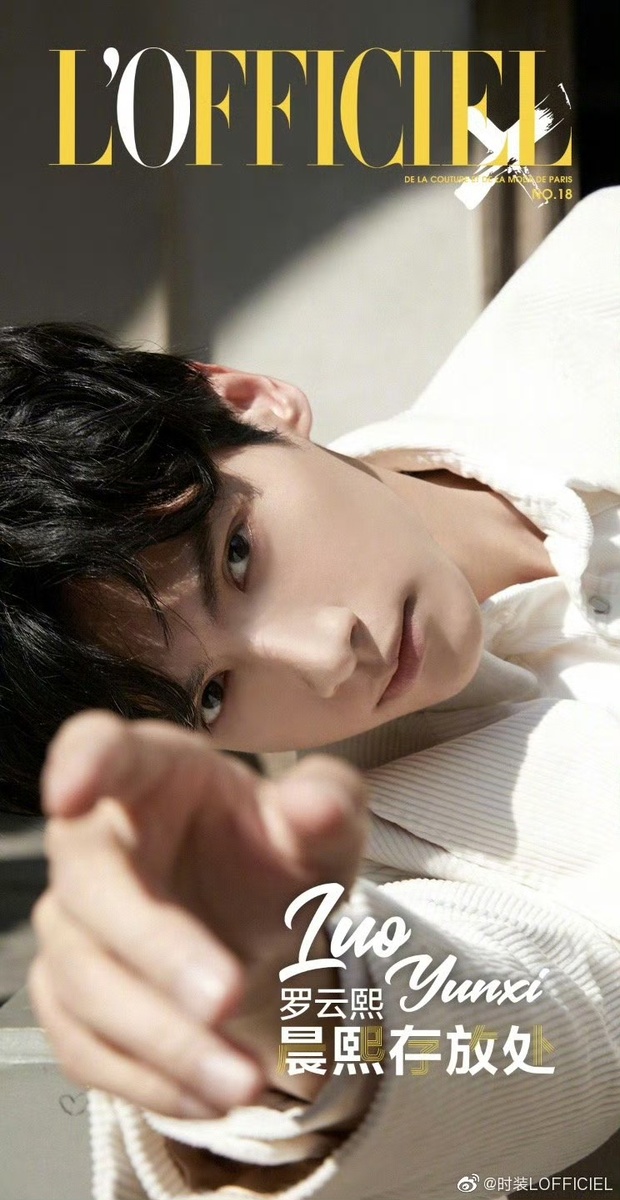 Белый пиджак Brunello Cucinelli, белая рубашка DIESEL