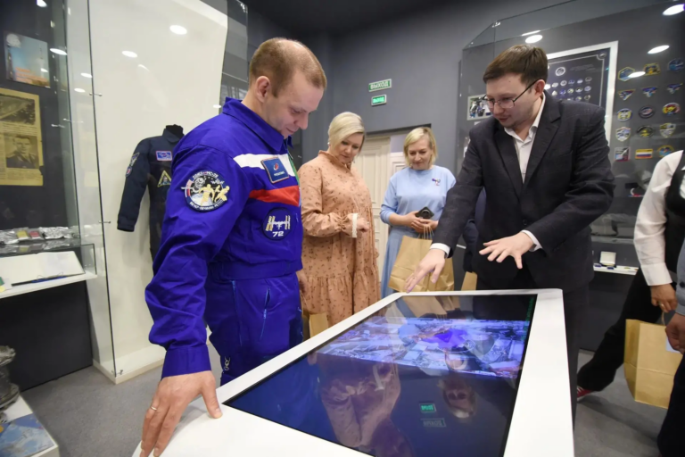    Космонавт Иван Вагнер посетил Оренбург накануне юбилея полёта Гагарина Оренбуржье