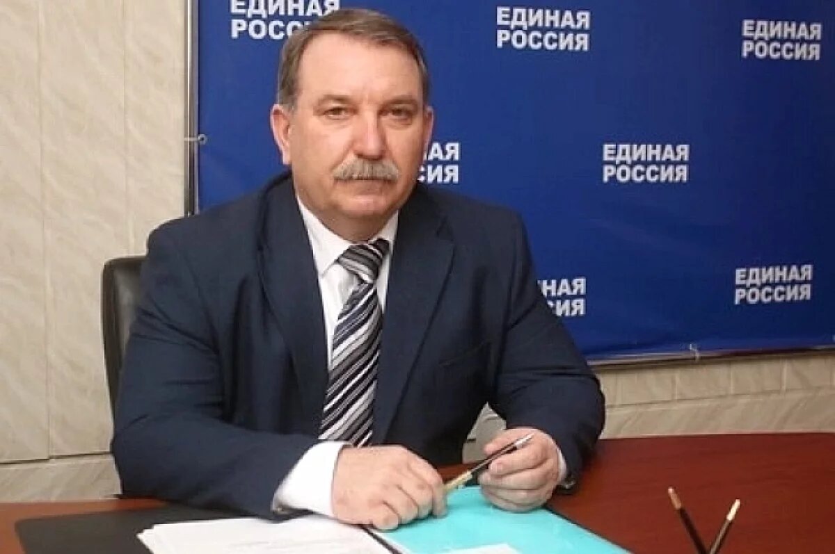    Главу Фроловского района единогласно избрали депутаты