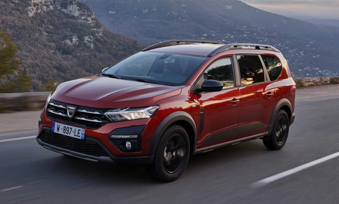 Надежность Dacia Jogger: двигатели, которых следует категорически избегать