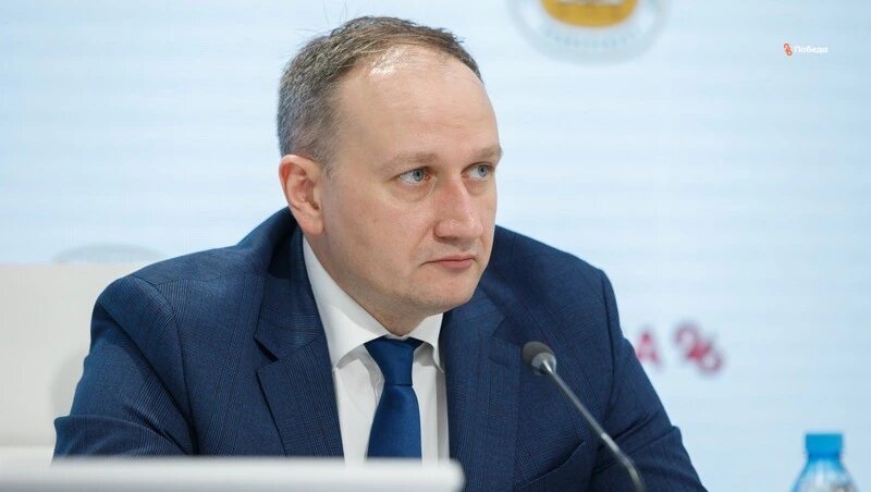    Антон Доронин: «Крупными и средними предприятиями было отгружено продукции на 202,7 млрд рублей» Фото: Дмитрий Ахмадуллин / / ИА «Победа26»