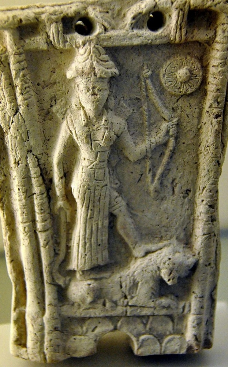 Такая вот суровая "дама с собачкой"