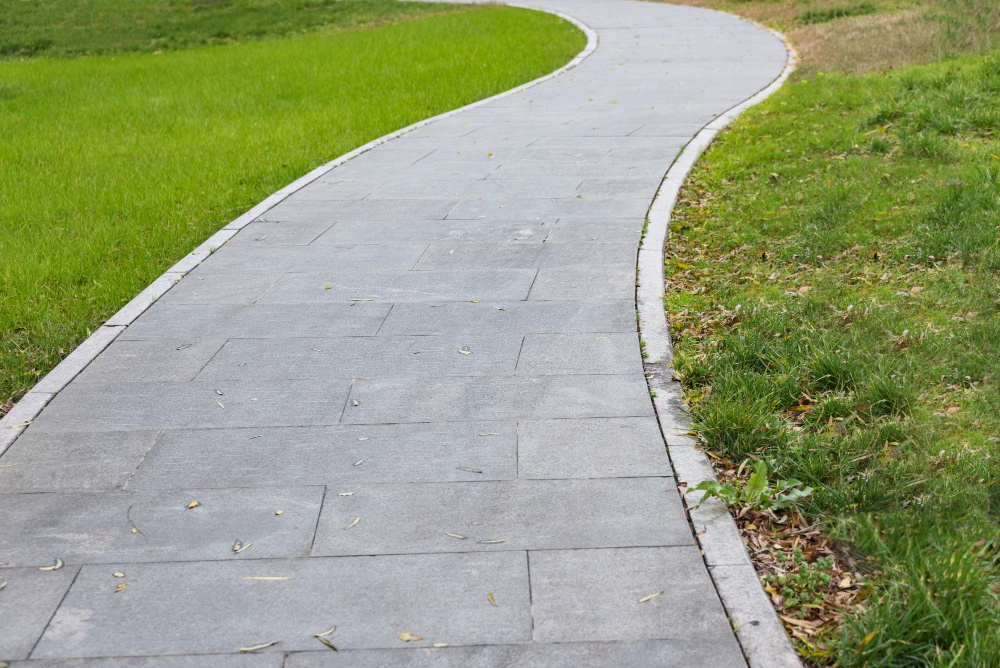 Дорожка из бетонно плитки