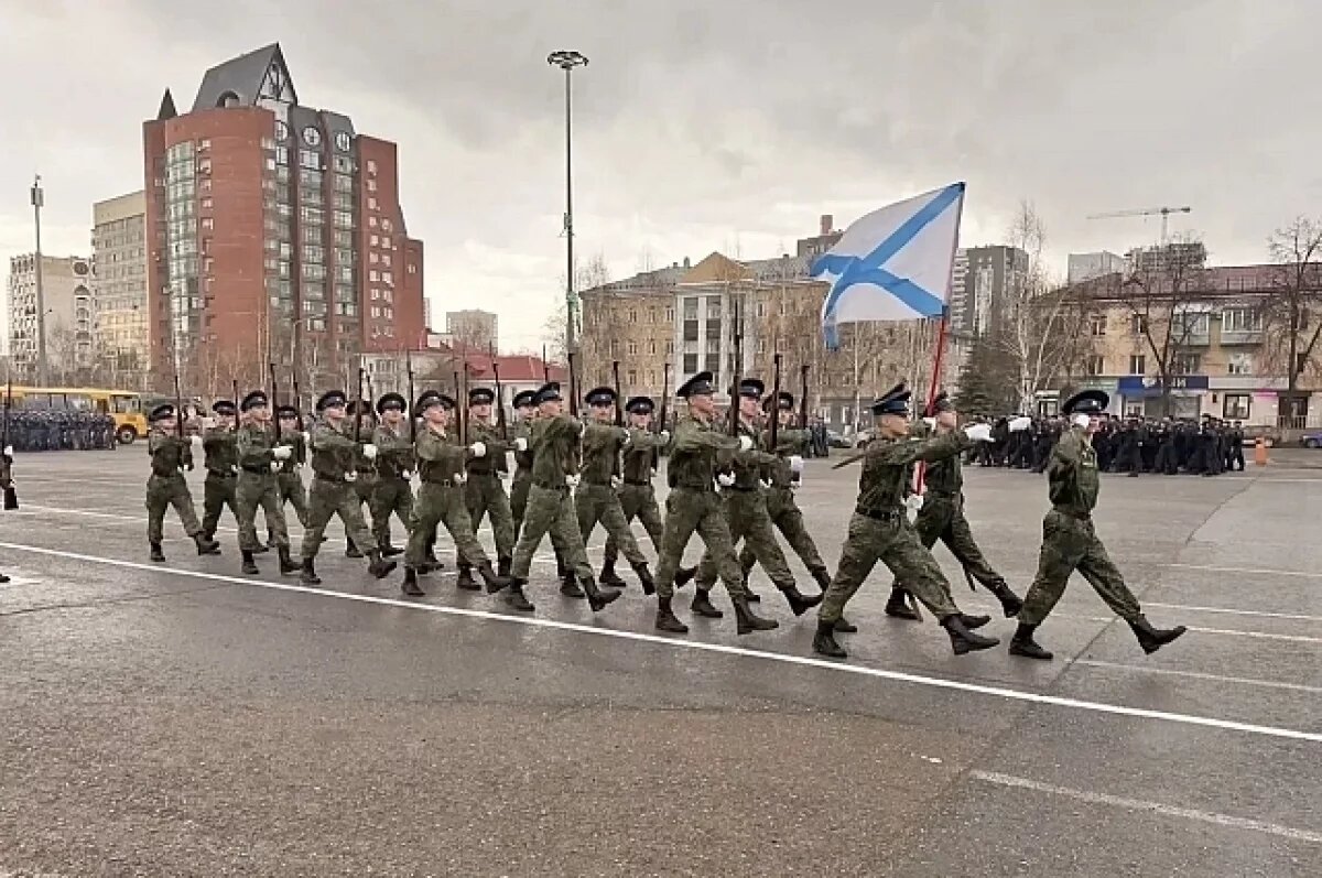    В Уфе прошла первая репетиция парада ко Дню Победы