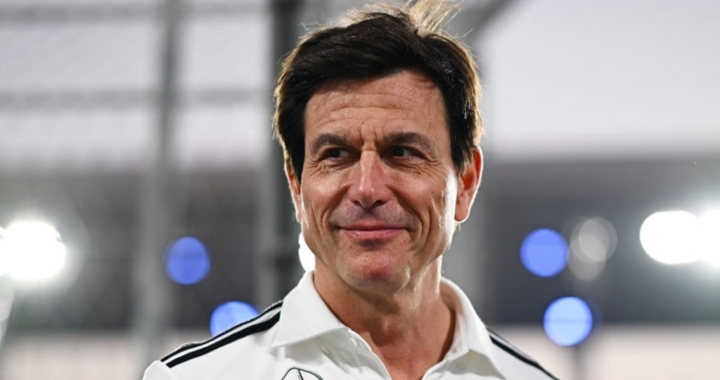 Глава Mercedes: Не стоит заранее считать нас чемпионами этого сезона