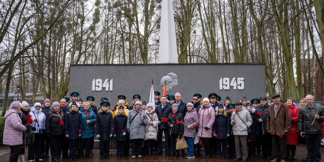 Митинг в честь взятия Кенигсберга