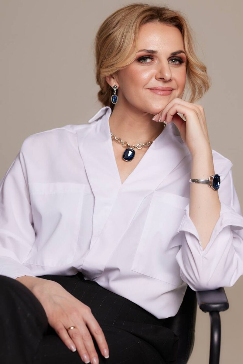 Юлия Исаева ДНКОМ