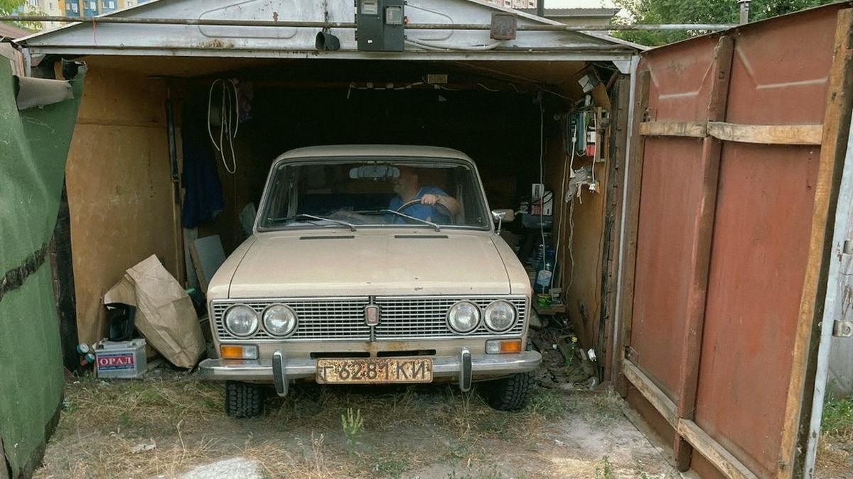 ВАЗ-2106 в гараже. Народные противоугонные устройства на советских и российских автомобилях в 90-е годы