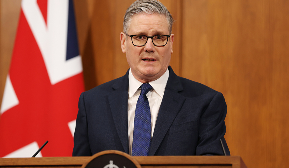 Путин поставил Стармера на место — российский фрегат уже бороздит Ла-Манш. Он способен унизить всю Британию?