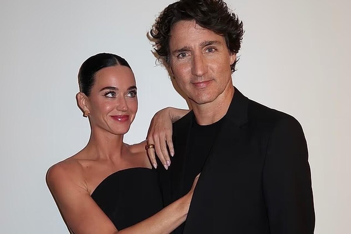    Кэти обожает Джастина Трюдо Социалные Сети