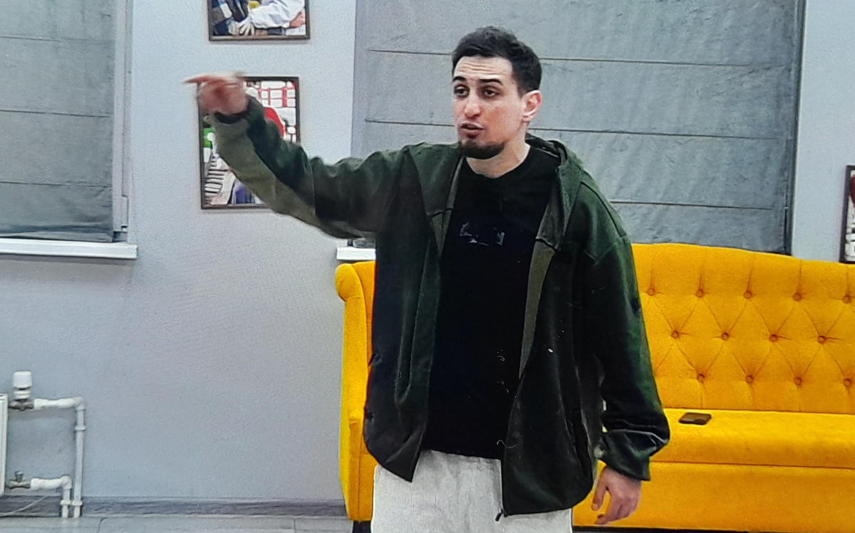 Руслан Асланов (фото из эфира на «Okko»)