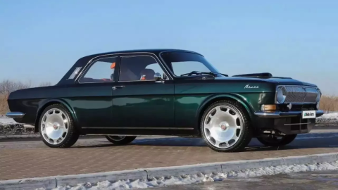 Стилизованный под нижегородскую «Волгу» мерседес продают за 5 млн рублей