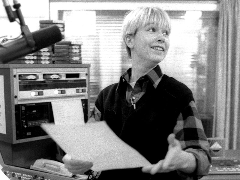 Ксения Стриж, ведущая радиостанции Европа Плюс, 1990-е годы.