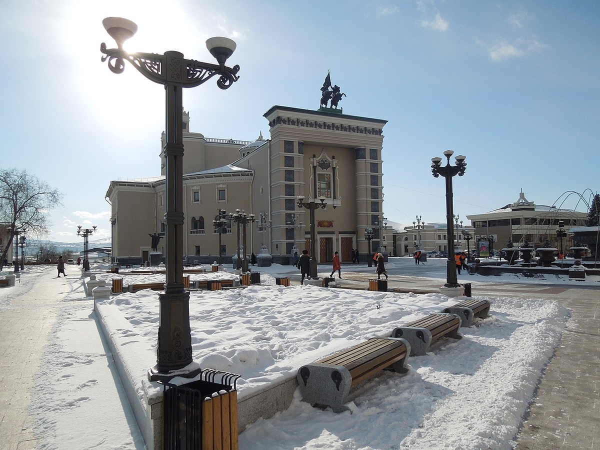 Театр оперы и балеты, фото с просторов интернета