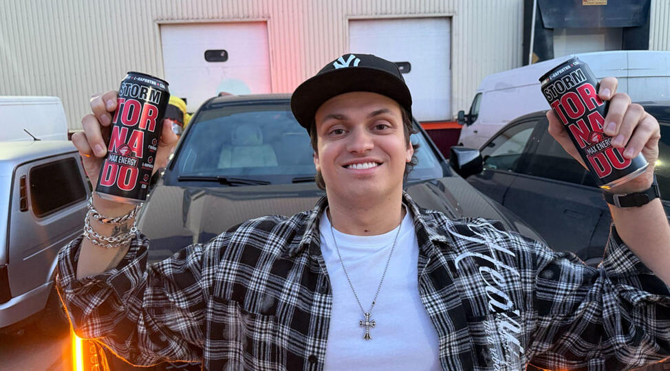 TORNADO снова делает ставку на Бустера