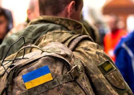    Почти половина украинцев не пойдут в ВСУ, если война с Россией продлится на несколько лет