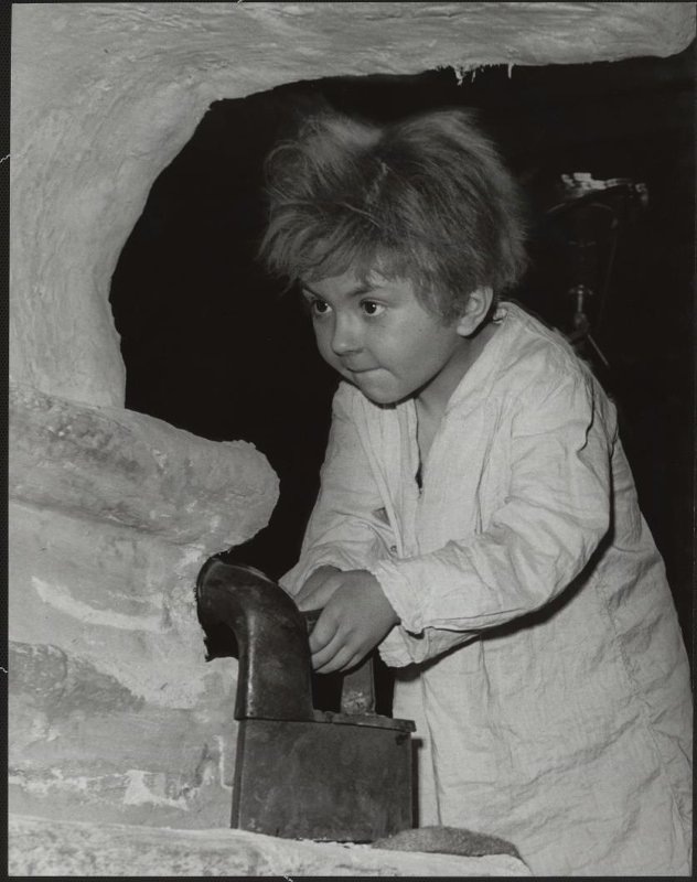 Володя Семёнов в роли Мишки в кинофильме «Нахаленок», 1961