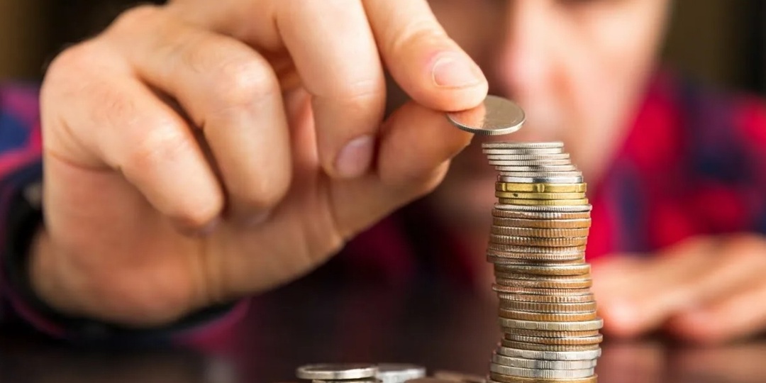 Посчитала, сколько денег мы истратили за первый месяц после возвращения с зимовки. Хватило ли нам двух наших пенсий?