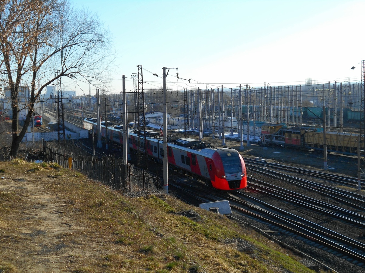 Ласточка ЭС1П-043 сообщением Иваново – Москва
