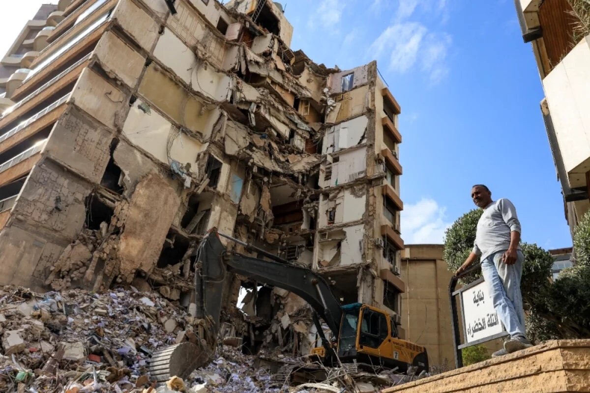    Последствия израильских ударов по Бейруту.