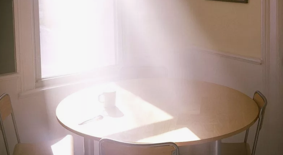 🚨 5 бытовых привычек, которые медленно убивают ваш дом (и кошелёк!)