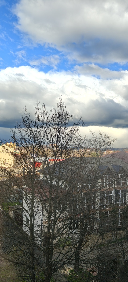 А это чуть правее вид