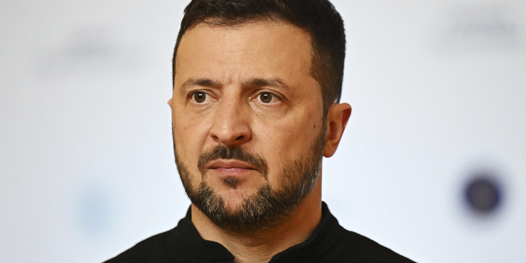 Сийярто: Зеленскому надо в Закарпатье не спектакль устраивать, а вернуть венграм права