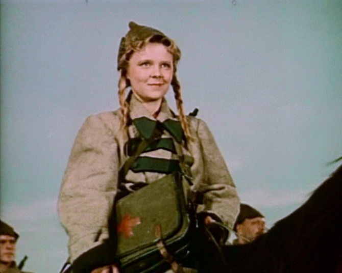    Роза Макагонова в одной из первых своих киноработ – фильме «Школа мужества».