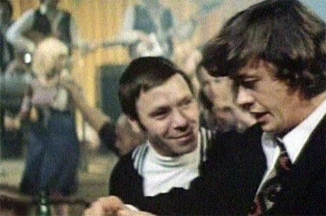    «Ошибки юности». Николай Караченцов (справа). Кадр из фильма