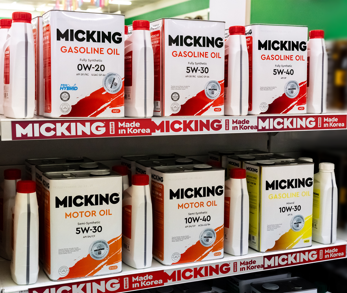 Широкий ассортимент моторных масел MICKING
