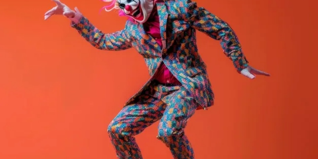 Клоуны начали "прозревать"