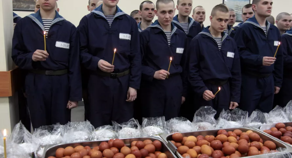 Военно-морская Пасха по-магадански.