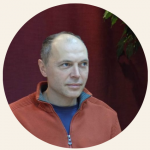 «Гу­бер­на­тор все­гда ис­хо­дит из фор­маль­ной ло­ги­ки, по ко­то­рой ми­нистр сде­лал всё пра­виль­но. Но имен­но он дол­жен за­кры­вать по­доб­ные си­ту­а­ции лич­ным ав­то­ри­те­том, пря­мым об­ще­ни­ем с лю­дь­ми, нестан­дарт­ны­ми ре­ше­ни­я­ми. Ско­рее все­го, у фе­де­раль­но­го цен­тра мо­гут по­явить­ся во­про­сы».