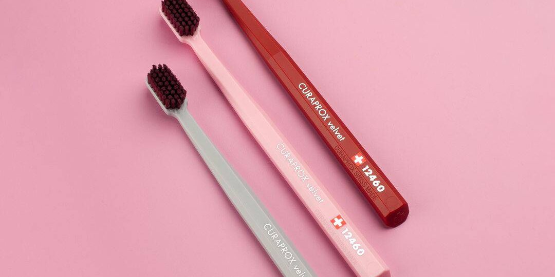 Какой не должна быть зубная щетка?